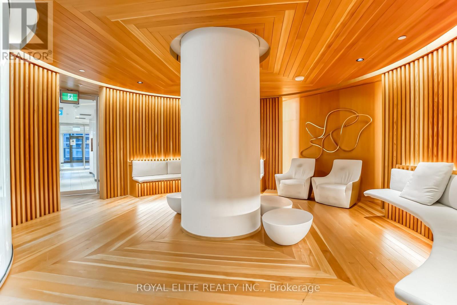 612 - 11 Wellesley Street W, Toronto, ON - Indoor