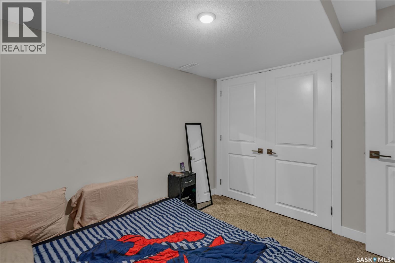 131 315 Dickson Crescent, Saskatoon, SK - Indoor Photo Showing Bedroom