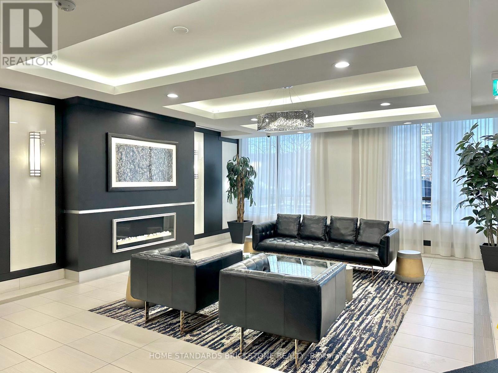 603 - 1070 Sheppard Avenue W, Toronto, ON - Indoor