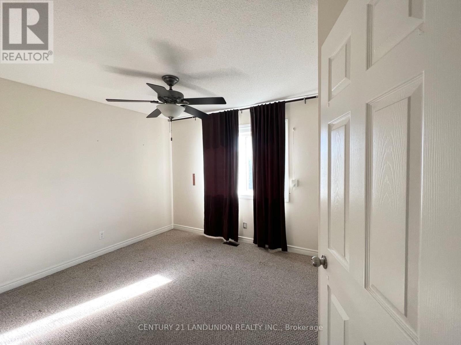 281 Winterberry Boulevard, Thorold, ON - Indoor Photo Showing Other Room