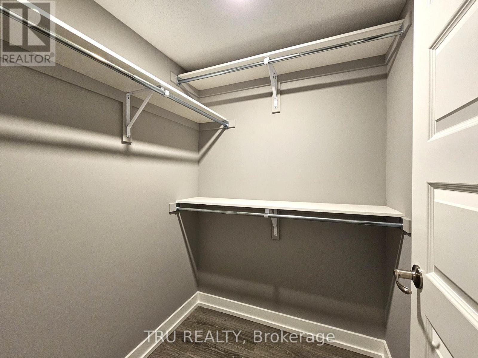 230 Anyolite Private, Ottawa, ON - Indoor With Storage