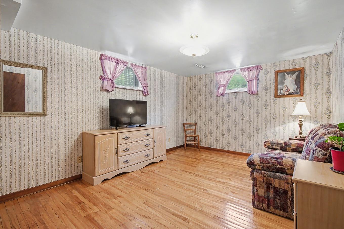 Bedroom - 3595 Rue Duvernay, Longueuil (Saint-Hubert), QC - Indoor