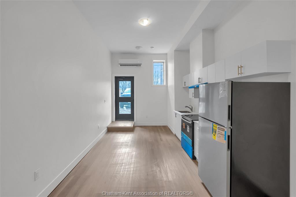 2-131 Main Street, Dresden, ON