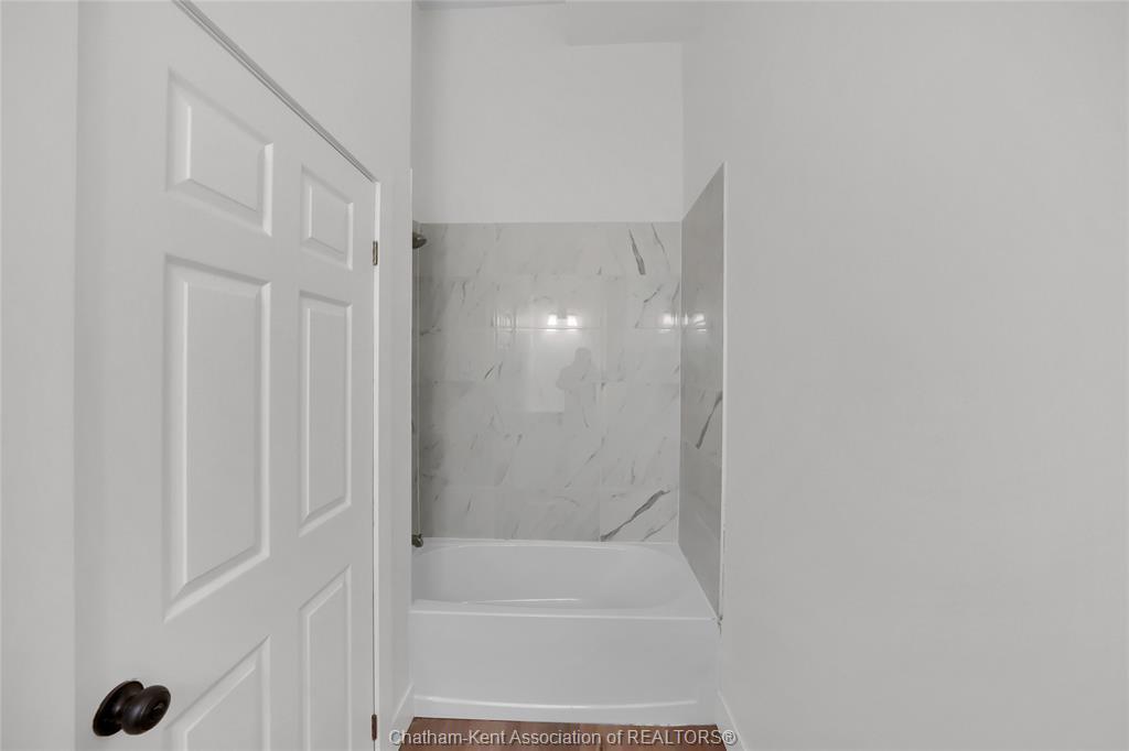 3-131 Main Street, Dresden, ON