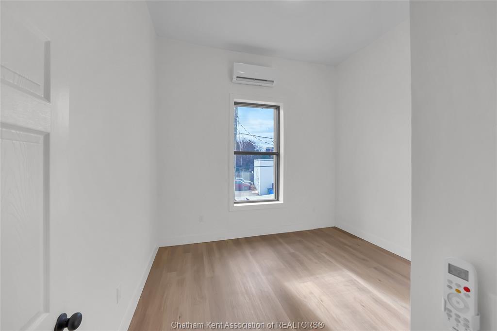 3-131 Main Street, Dresden, ON