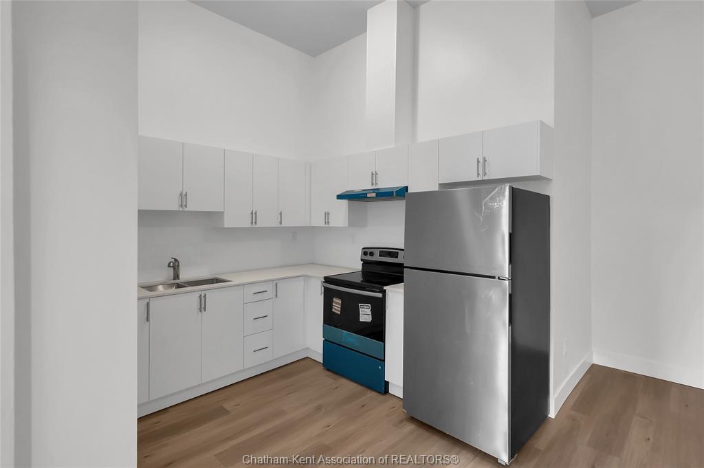 3-131 Main Street, Dresden, ON