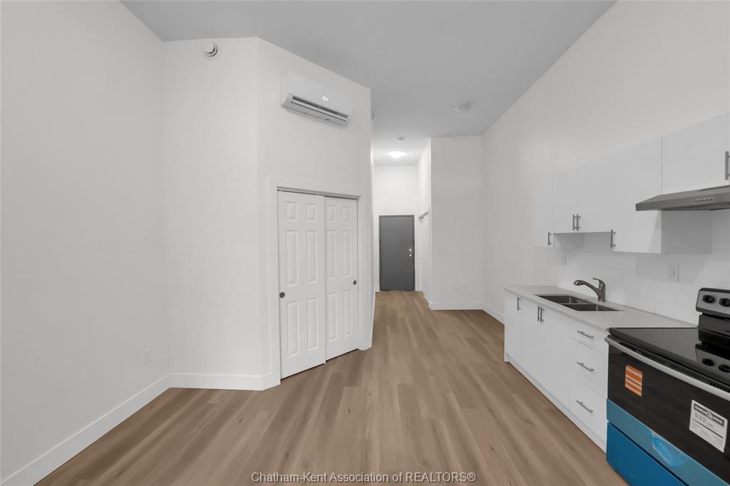 4-131 Main Street, Dresden, ON