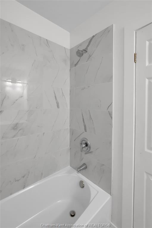 5-131 Main Street, Dresden, ON