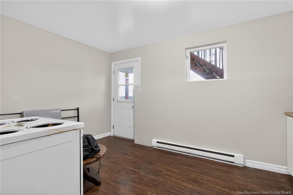 725 Univesity Dr, Bathurst, NB