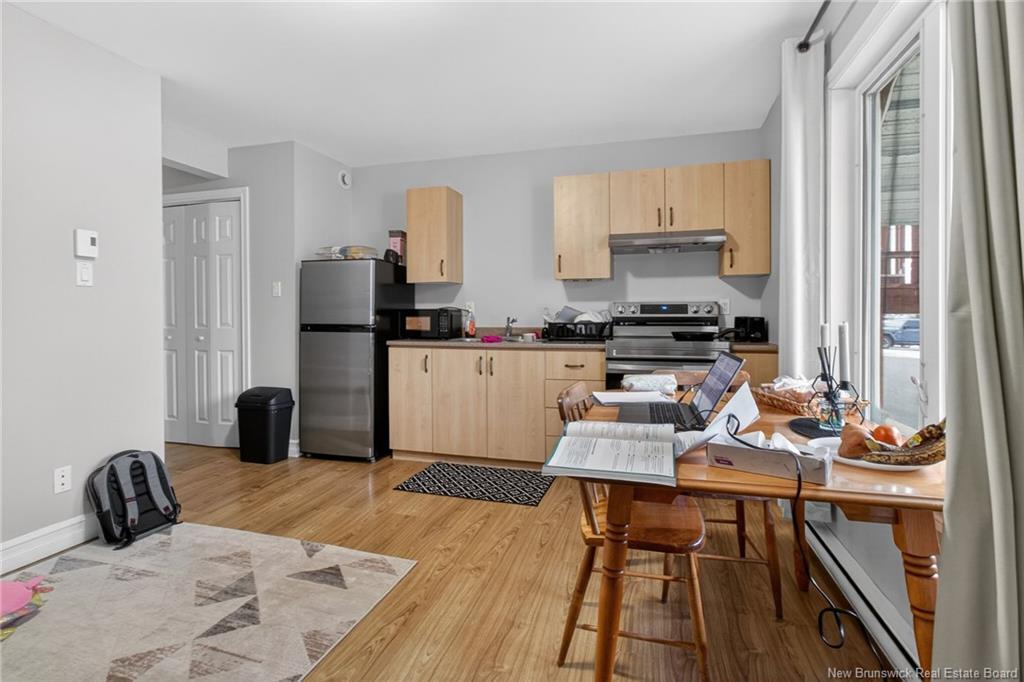 725 Univesity Dr, Bathurst, NB