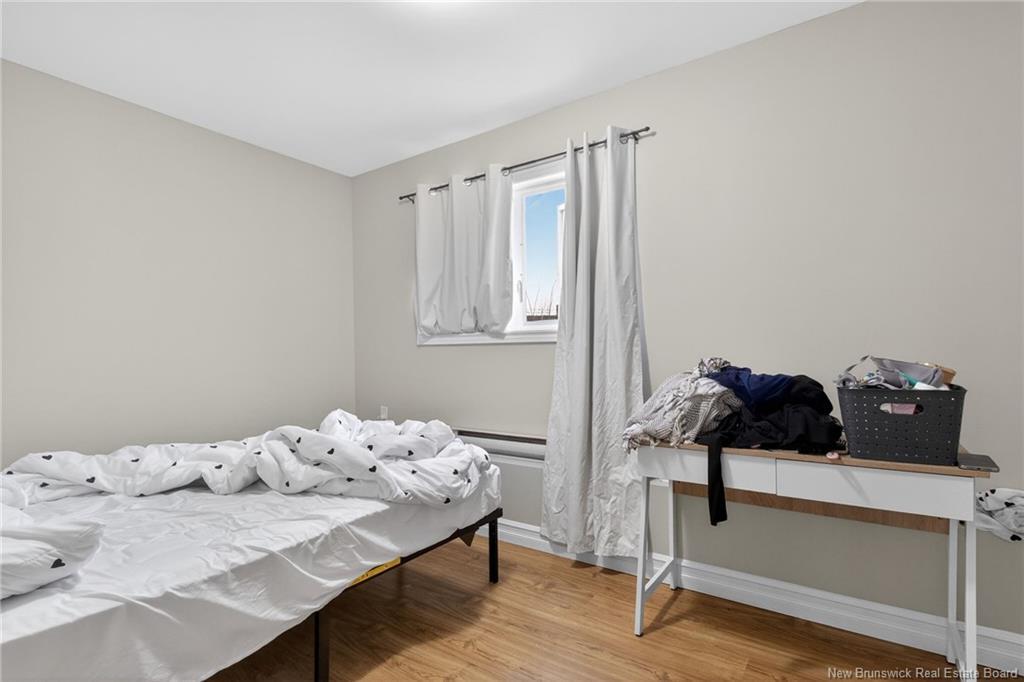 725 Univesity Dr, Bathurst, NB