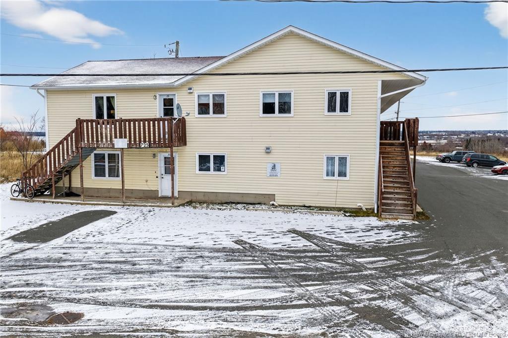 725 Univesity Dr, Bathurst, NB