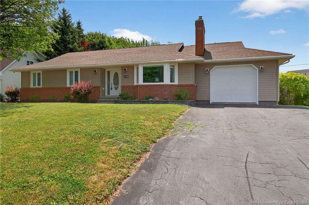 146 Woodleigh St, Moncton, NB