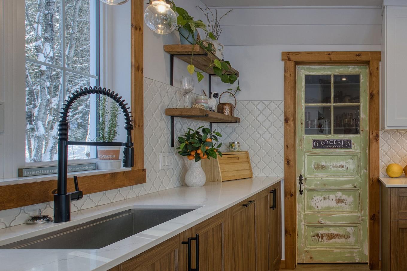 Kitchen - 52 Rue Du Sommet-Du-Parc, Sainte-Marguerite-Du-Lac-Masson, QC - Indoor