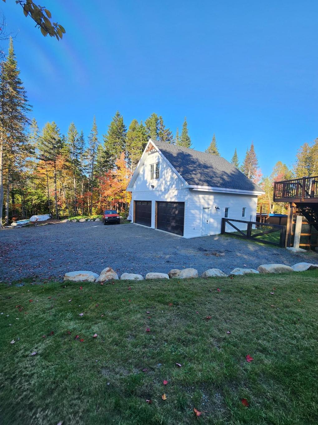 Garage - 52 Rue Du Sommet-Du-Parc, Sainte-Marguerite-Du-Lac-Masson, QC - Outdoor