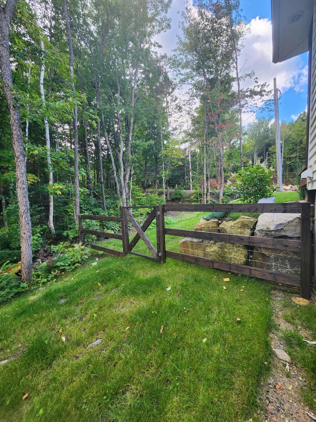 Exterior - 52 Rue Du Sommet-Du-Parc, Sainte-Marguerite-Du-Lac-Masson, QC - Outdoor