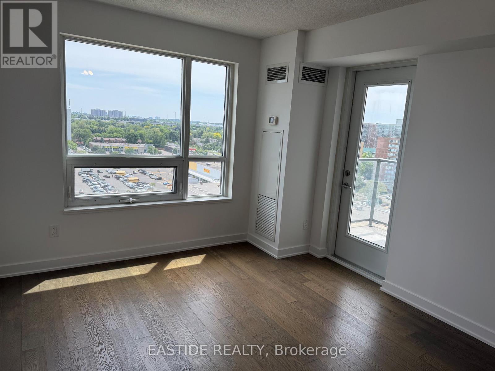 1306 - 185 Bonis Avenue, Toronto, ON - Indoor Photo Showing Other Room