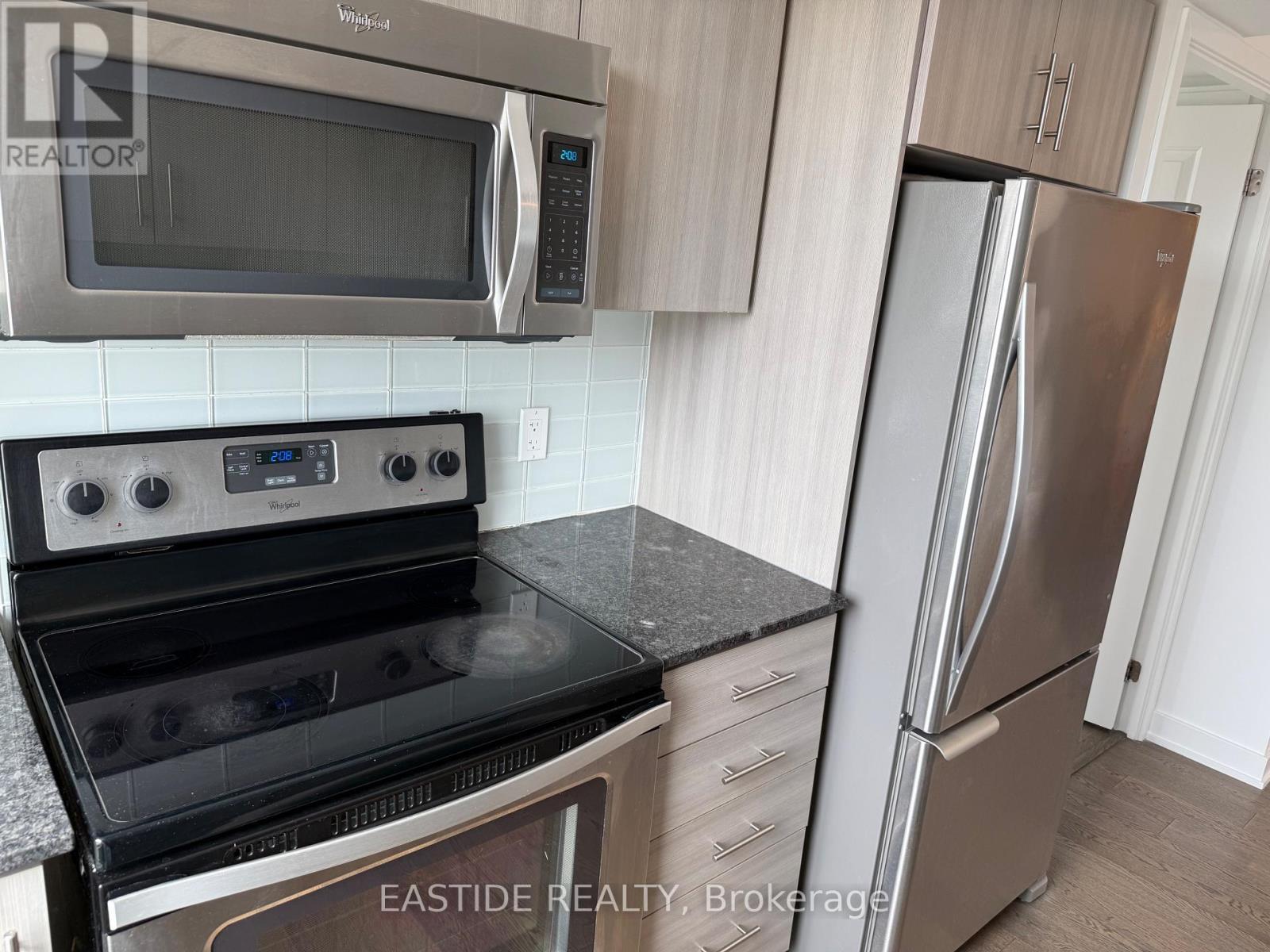 1306 - 185 Bonis Avenue, Toronto, ON - Indoor Photo Showing Kitchen