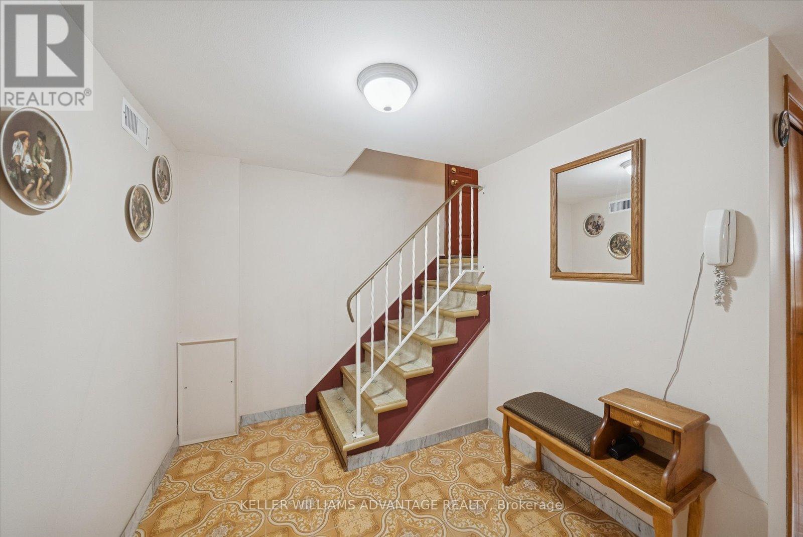 63 Boem Avenue, Toronto, ON - Indoor Photo Showing Other Room