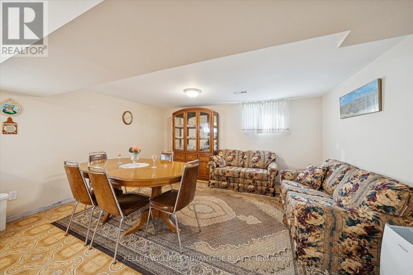 63 Boem Avenue, Toronto, ON - Indoor