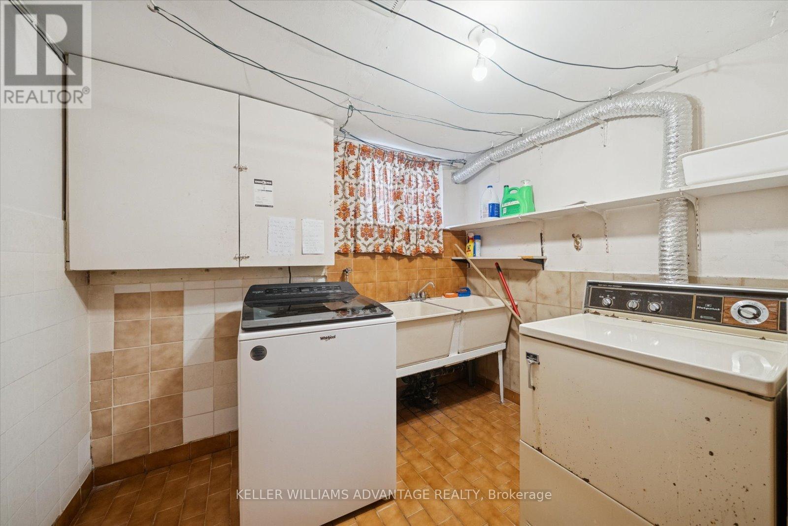 63 Boem Avenue, Toronto, ON - Indoor Photo Showing Other Room