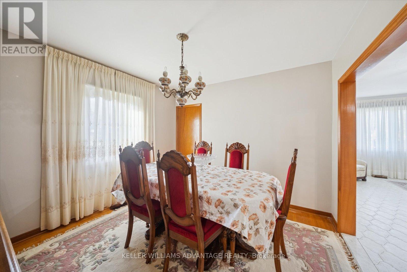 63 Boem Avenue, Toronto, ON - Indoor Photo Showing Dining Room