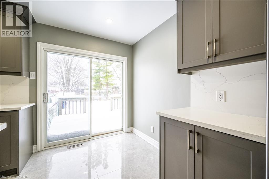 14 Schofield Drive, Kitchener, ON - Indoor