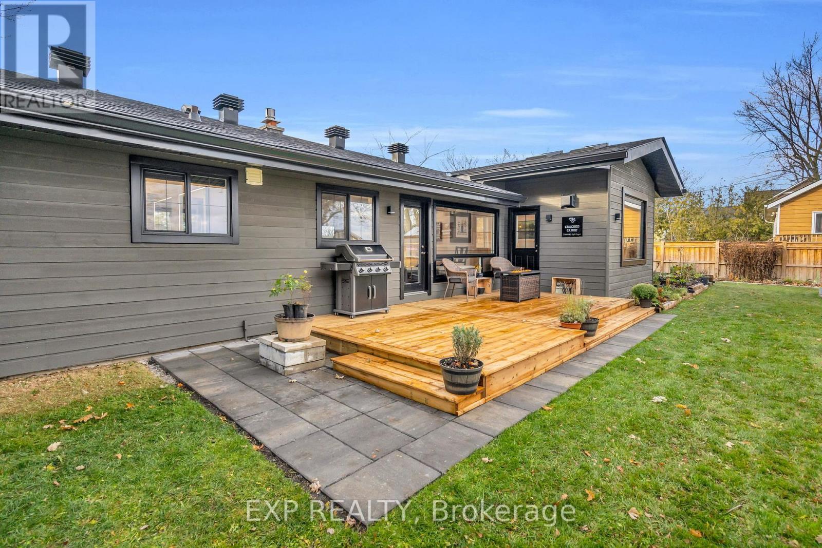 621 Duclos Point Road, Georgina, ON - Outdoor With Exterior