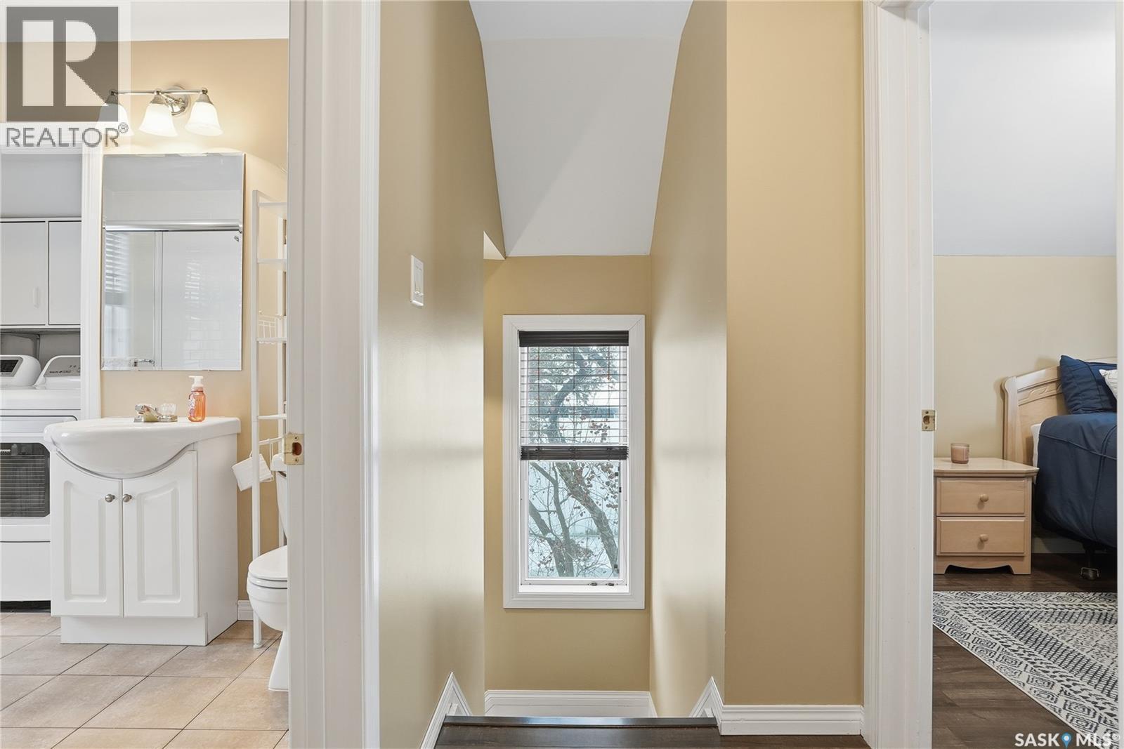 203 6Th Avenue S, Warman, SK - Indoor Photo Showing Other Room