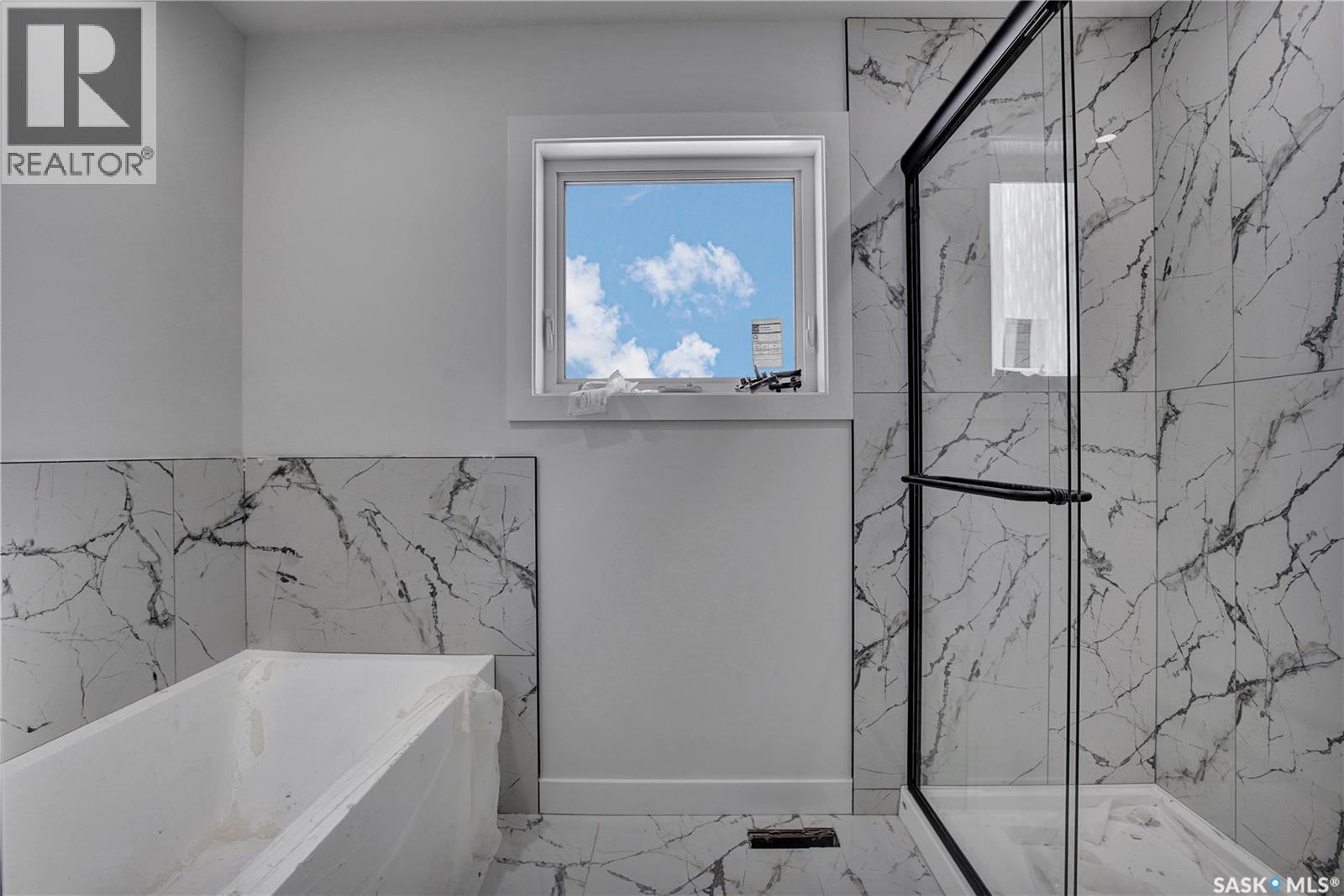 614 Casper Cove, Warman, SK - Indoor Photo Showing Bathroom