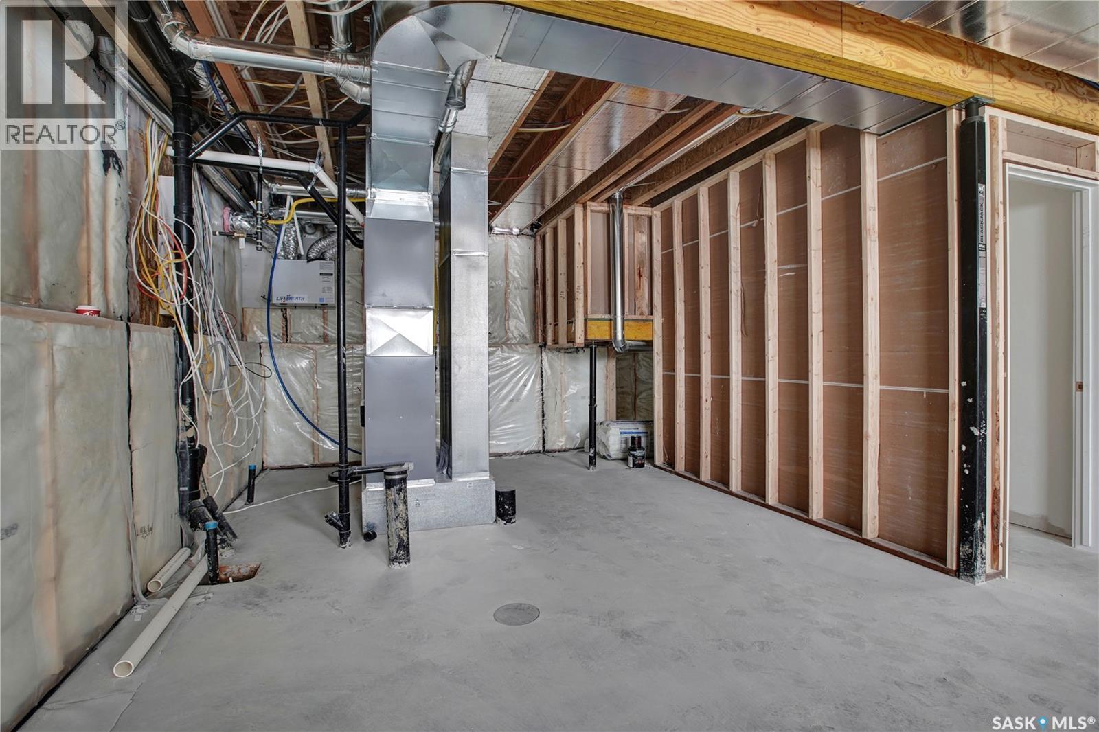 614 Casper Cove, Warman, SK - Indoor Photo Showing Basement