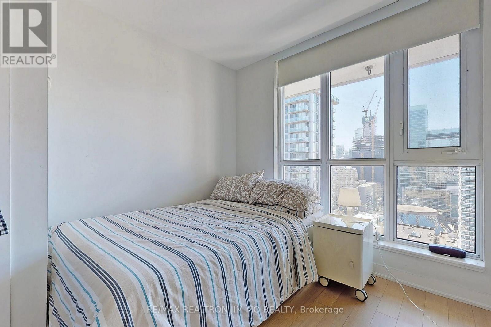 2604 - 199 Richmond Street W, Toronto, ON - Indoor Photo Showing Bedroom