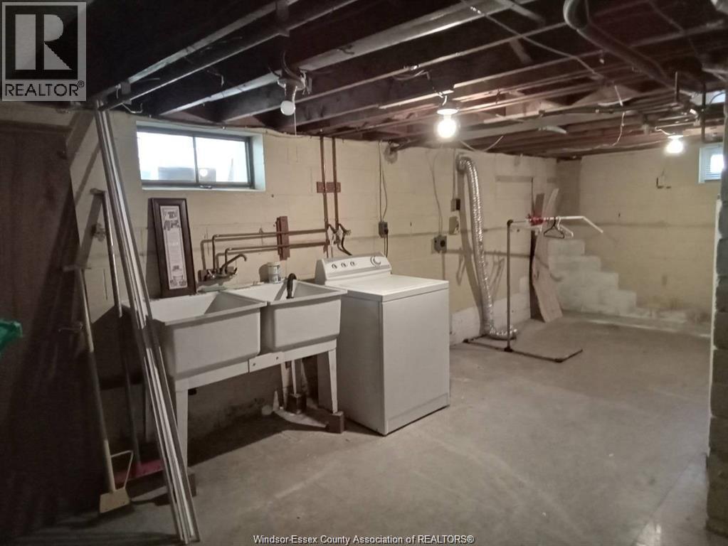 3277 Dominion, Windsor, ON - Indoor