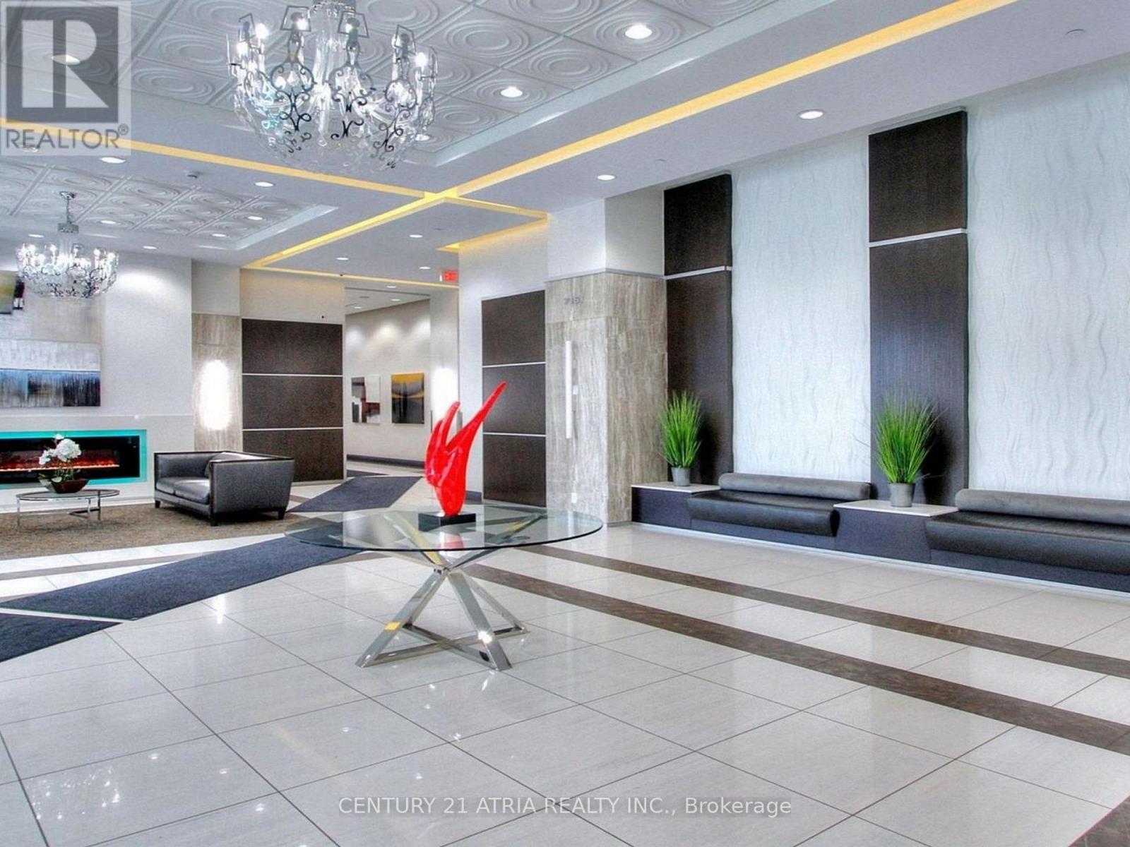 1935 - 7161 Yonge Street, Markham, ON - Indoor Photo Showing Other Room