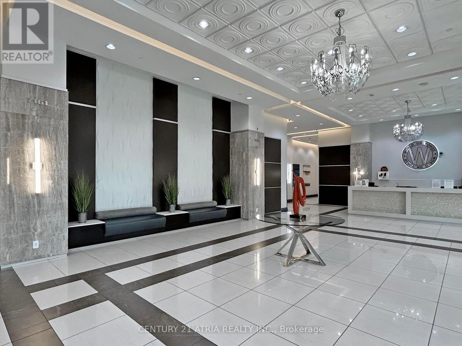 1935 - 7161 Yonge Street, Markham, ON - Indoor Photo Showing Other Room