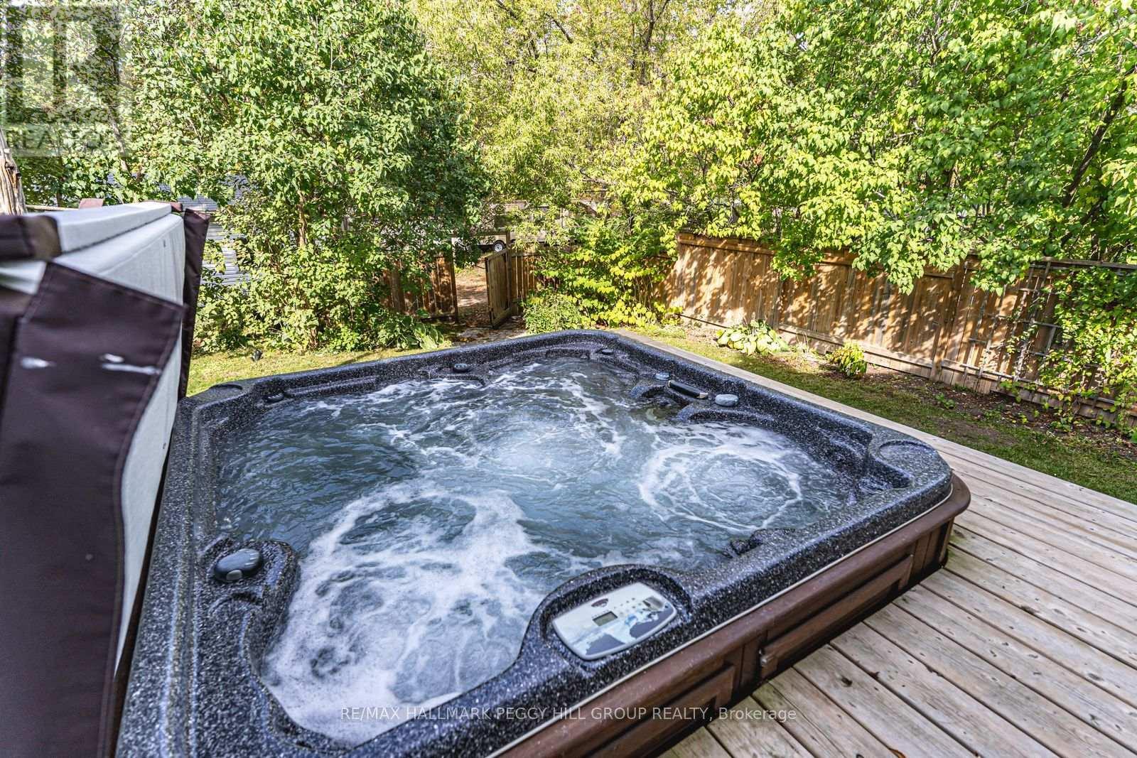 66 Richard Street, Tay, ON - Outdoor