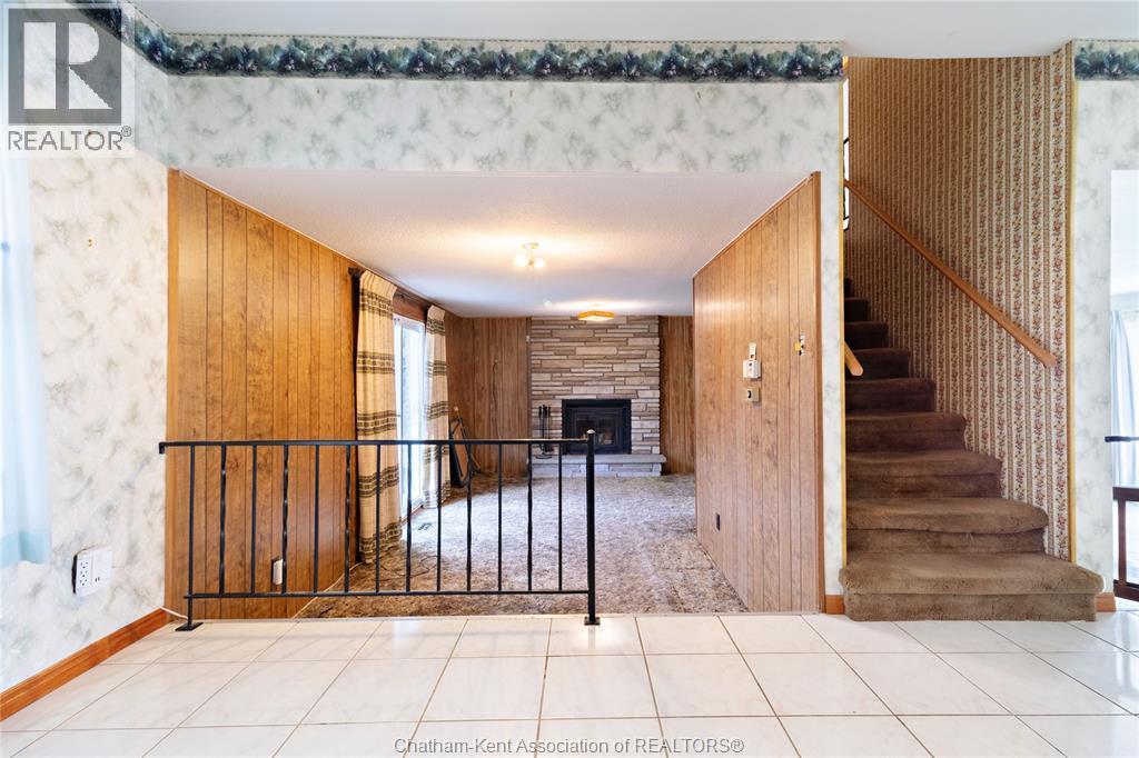 251 Merritt Avenue, Chatham, ON - Indoor Photo Showing Other Room