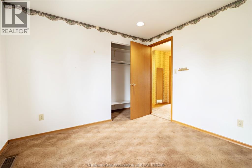 251 Merritt Avenue, Chatham, ON - Indoor Photo Showing Other Room