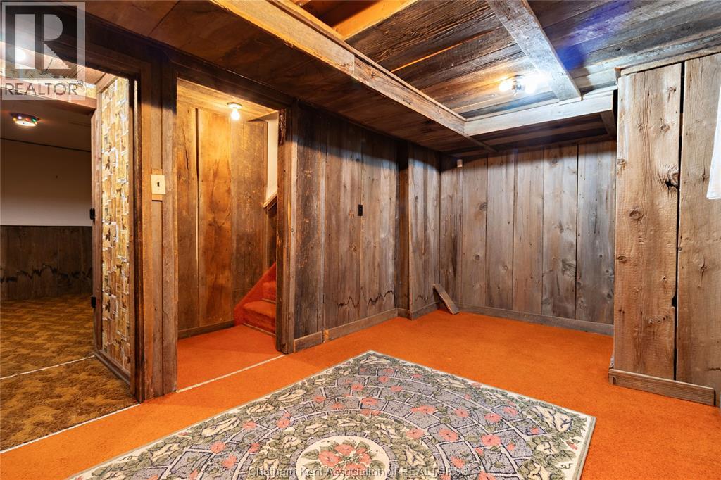 251 Merritt Avenue, Chatham, ON - Indoor