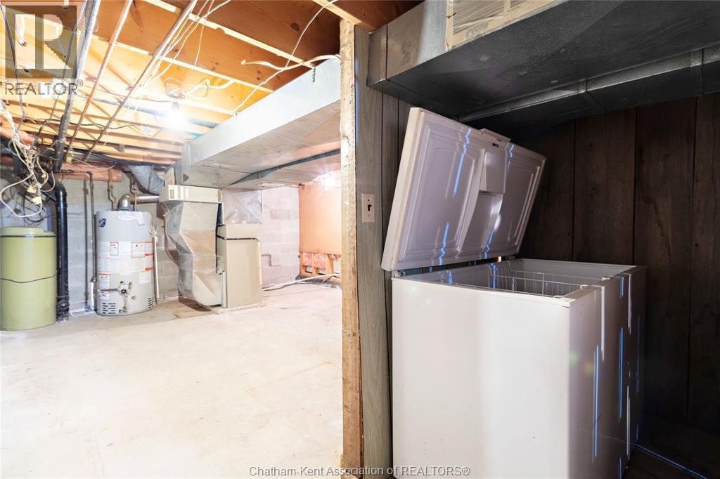 251 Merritt Avenue, Chatham, ON - Indoor Photo Showing Basement
