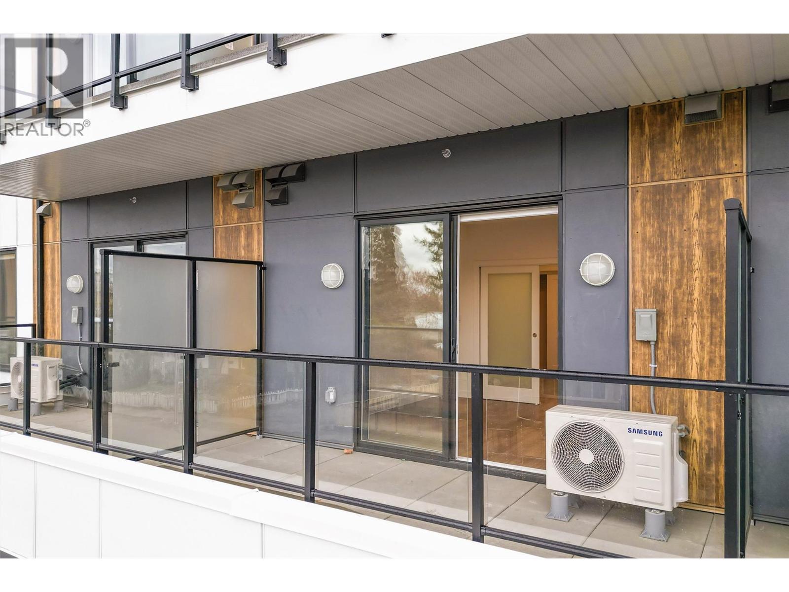 1380 Pridham Avenue Unit# 203, Kelowna, BC - Outdoor With Exterior