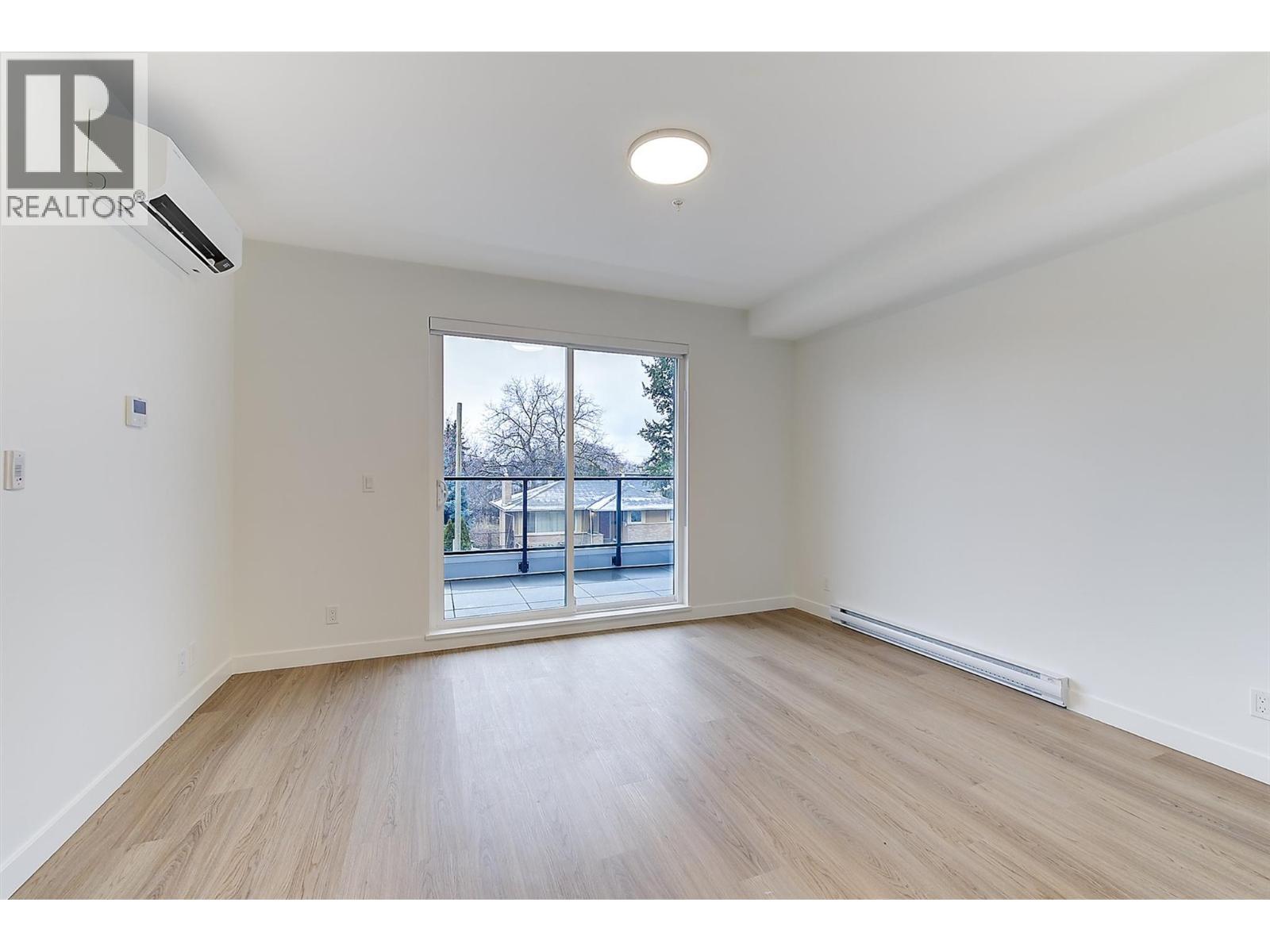 1380 Pridham Avenue Unit# 203, Kelowna, BC - Indoor Photo Showing Other Room