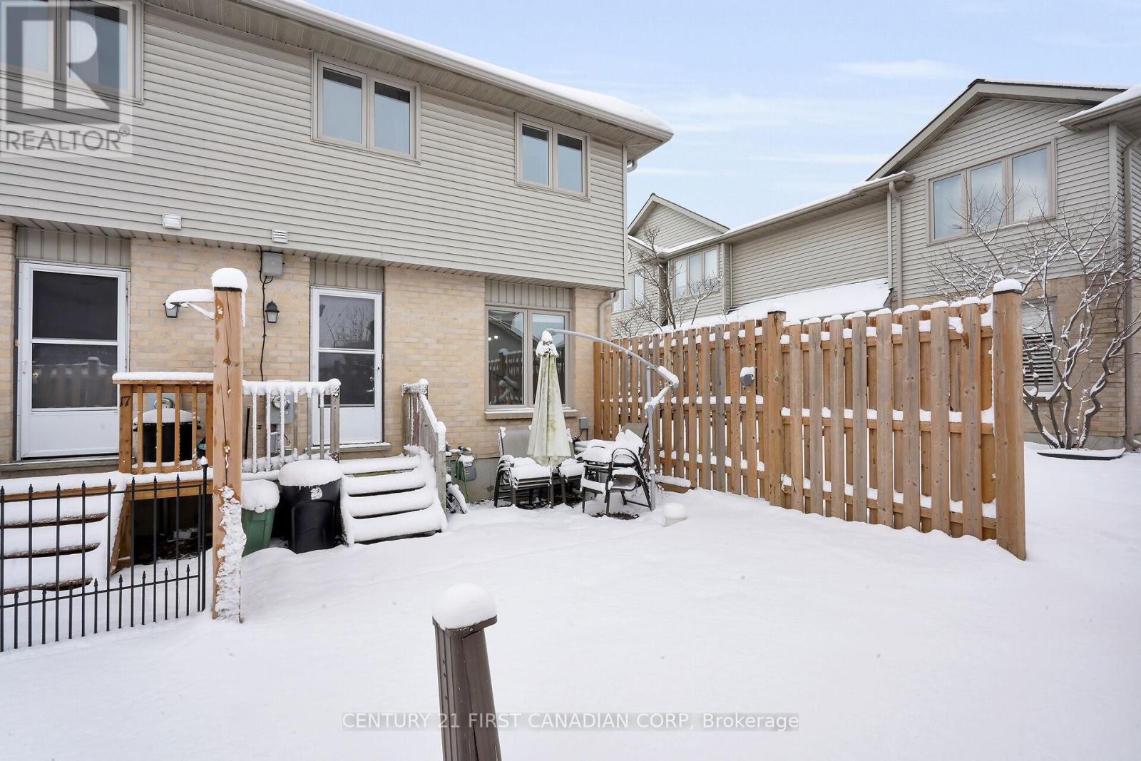 18 - 1138 Kipps Lane E, London East (East A), ON - Outdoor