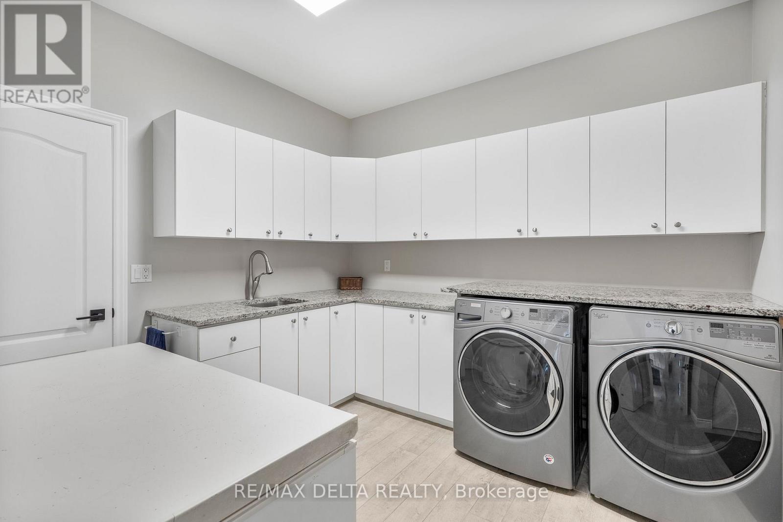 150 Voisine Road, Clarence-Rockland, ON - Indoor Photo Showing Laundry Room