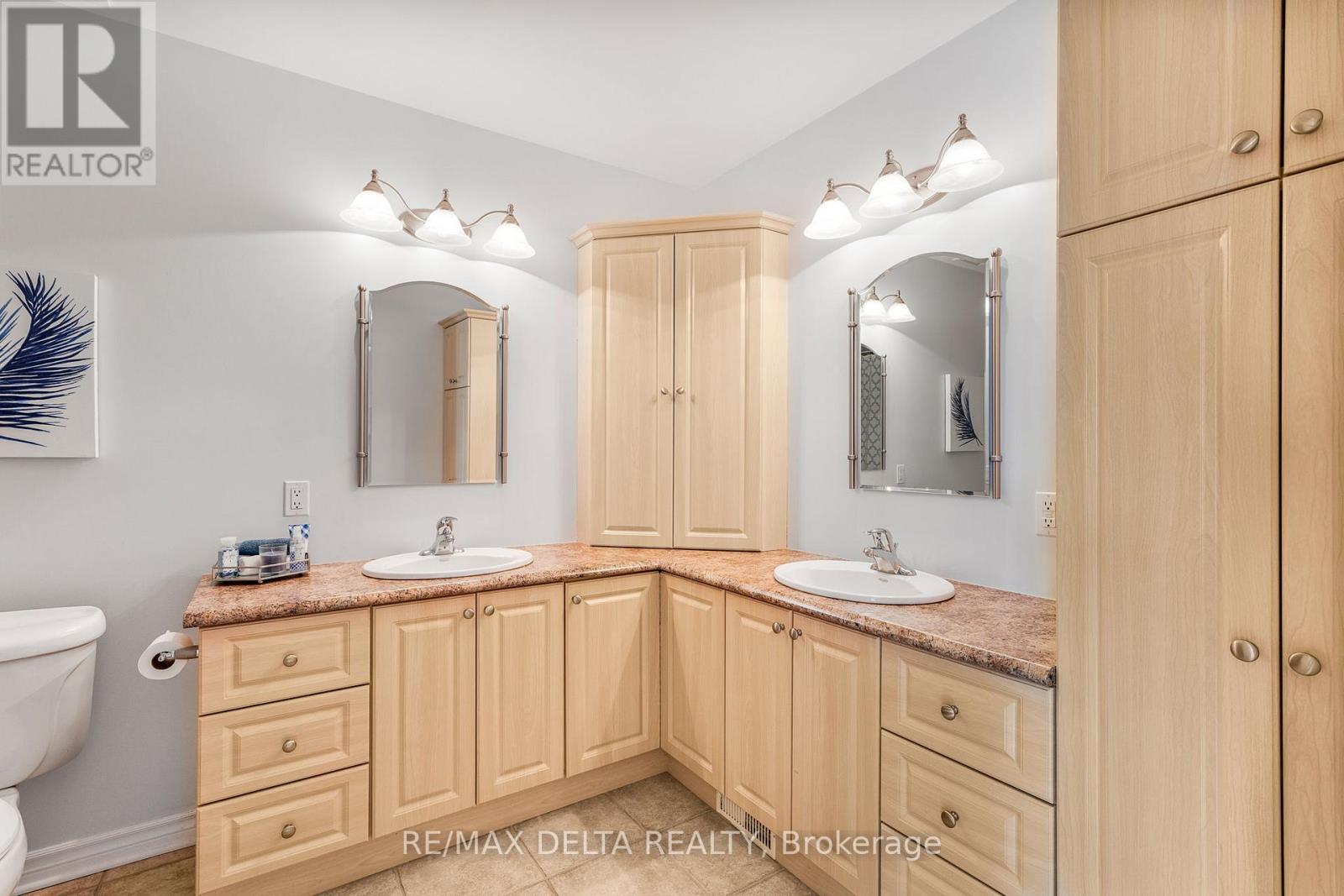 150 Voisine Road, Clarence-Rockland, ON - Indoor Photo Showing Bathroom