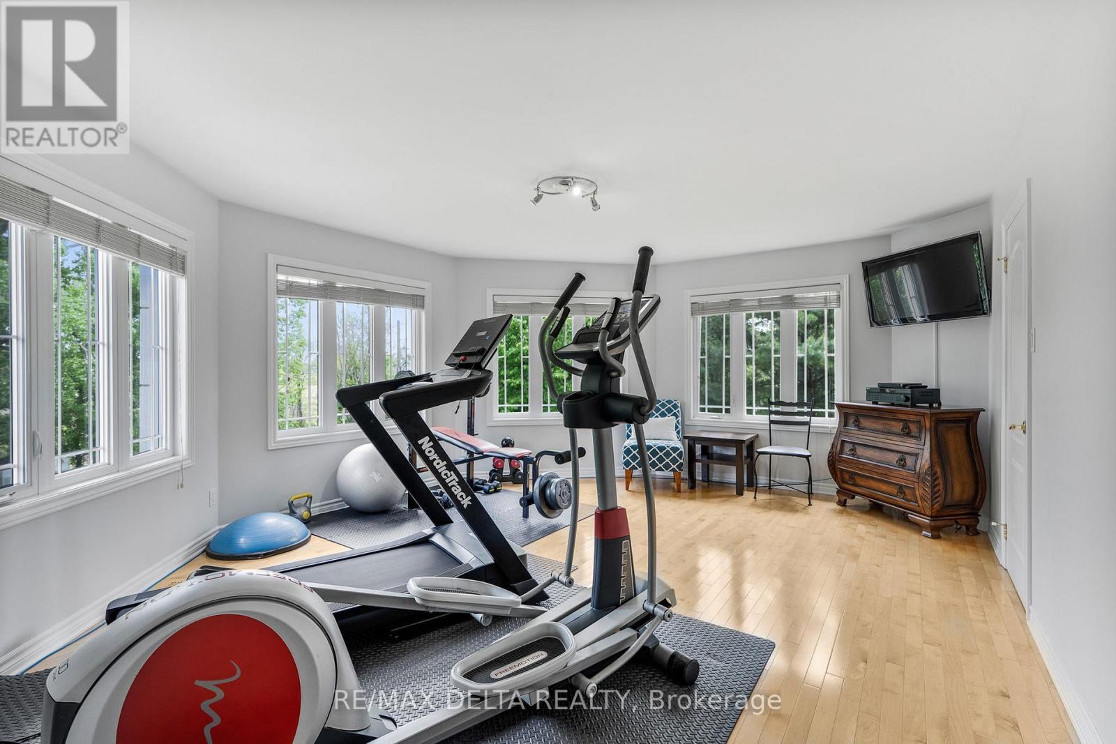150 Voisine Road, Clarence-Rockland, ON - Indoor Photo Showing Gym Room