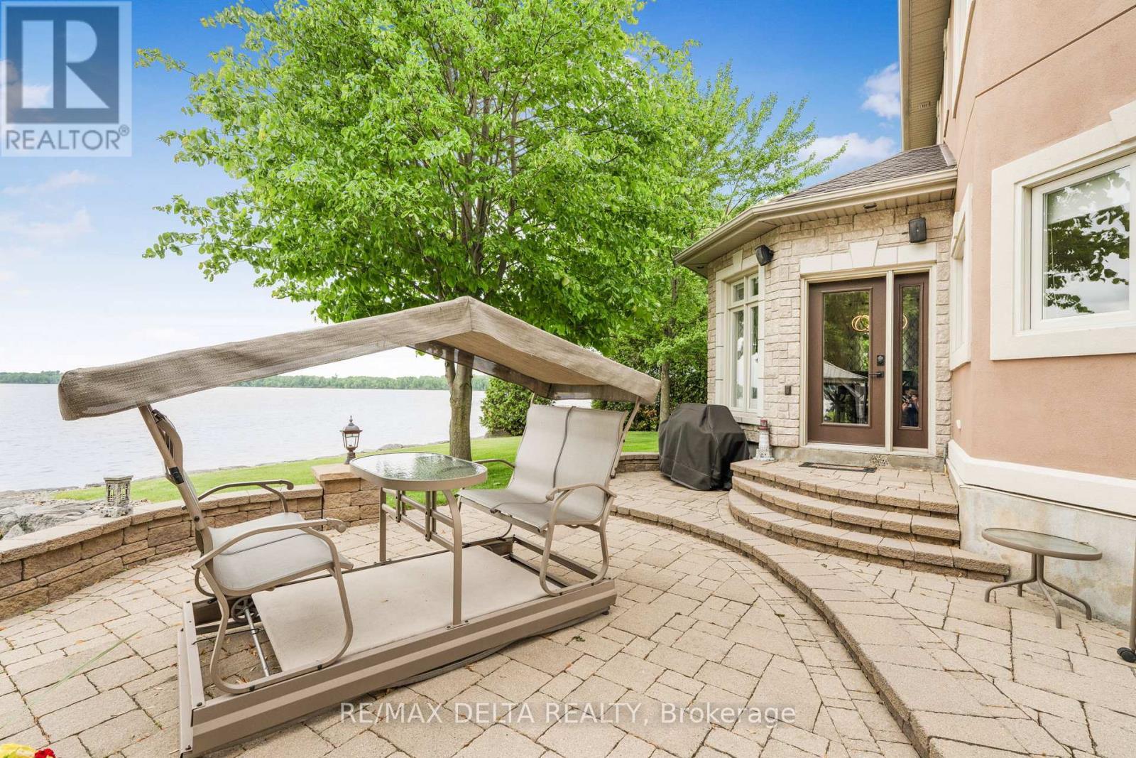 150 Voisine Road, Clarence-Rockland, ON - Outdoor With Deck Patio Veranda