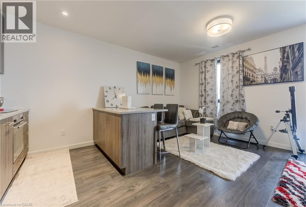 181 King Street S Unit# 1811, Waterloo, ON - Indoor