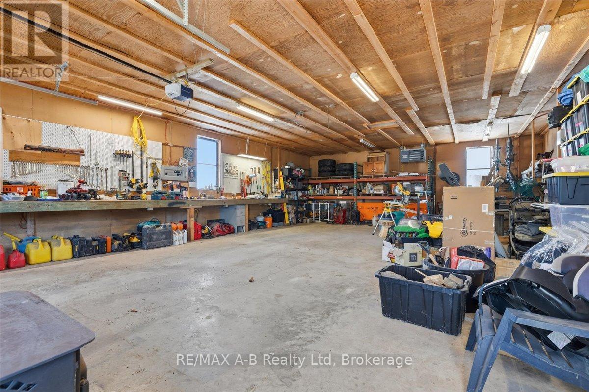 5145 Perth Line 44, Perth South (Sebringville), ON - Indoor