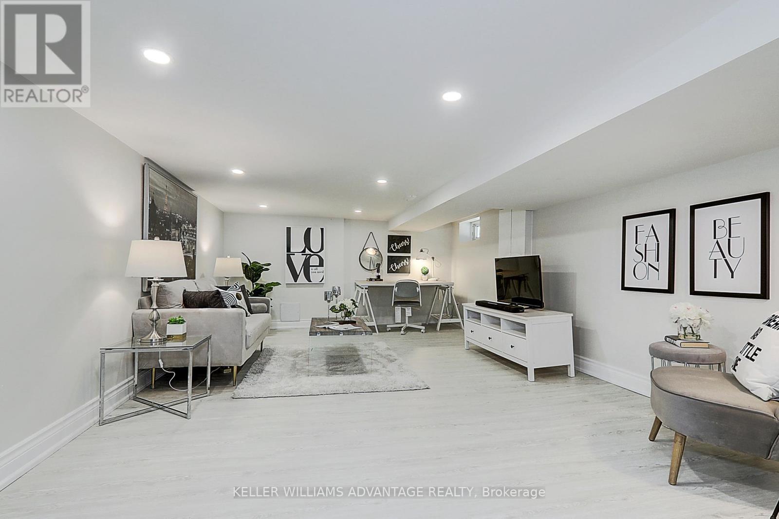 167 Queensdale Avenue, Toronto, ON - Indoor Photo Showing Other Room